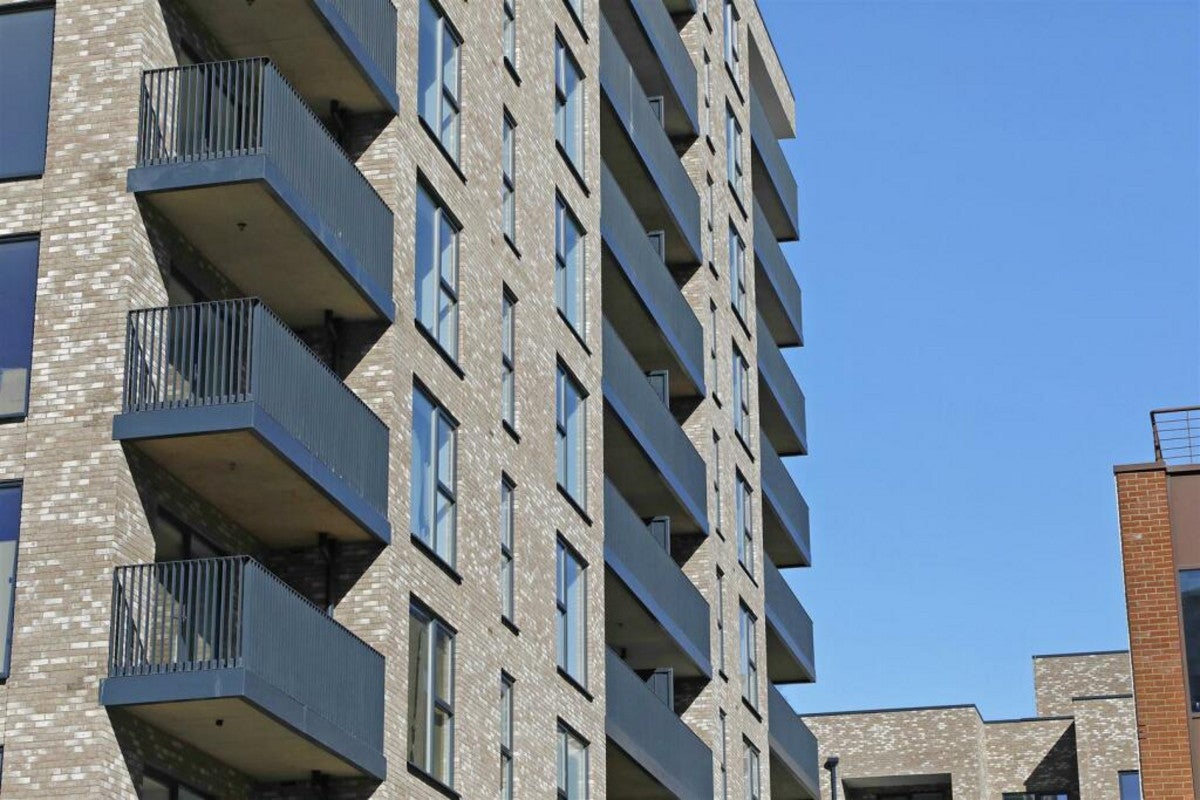 Flat St John's Road in Greater London