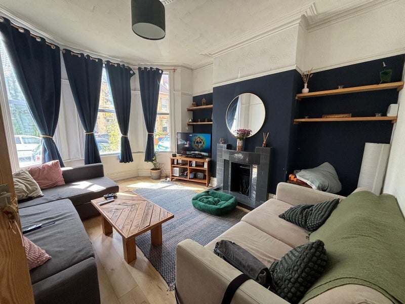 Room Osborne Avenue in Bristol
