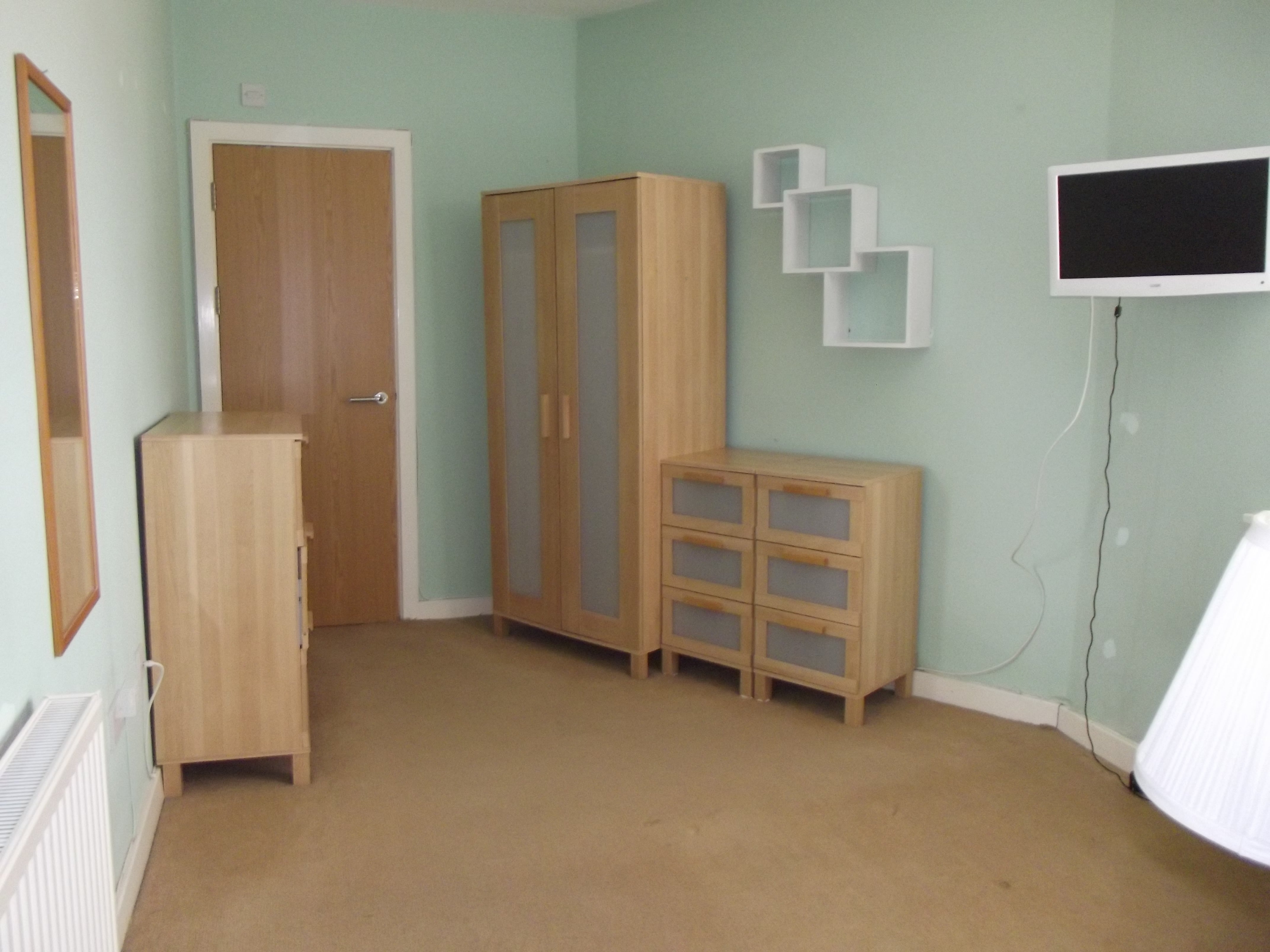 Flat Clarendon Road in Portsmouth