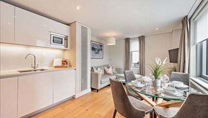 Flat Merchant Square in City of Westminster