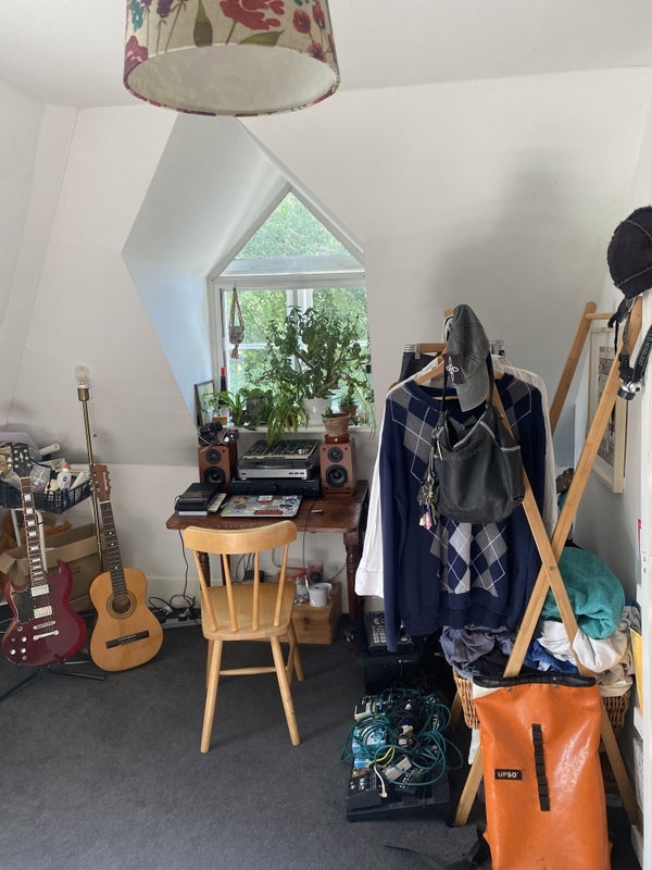 Room London Road in Greater London