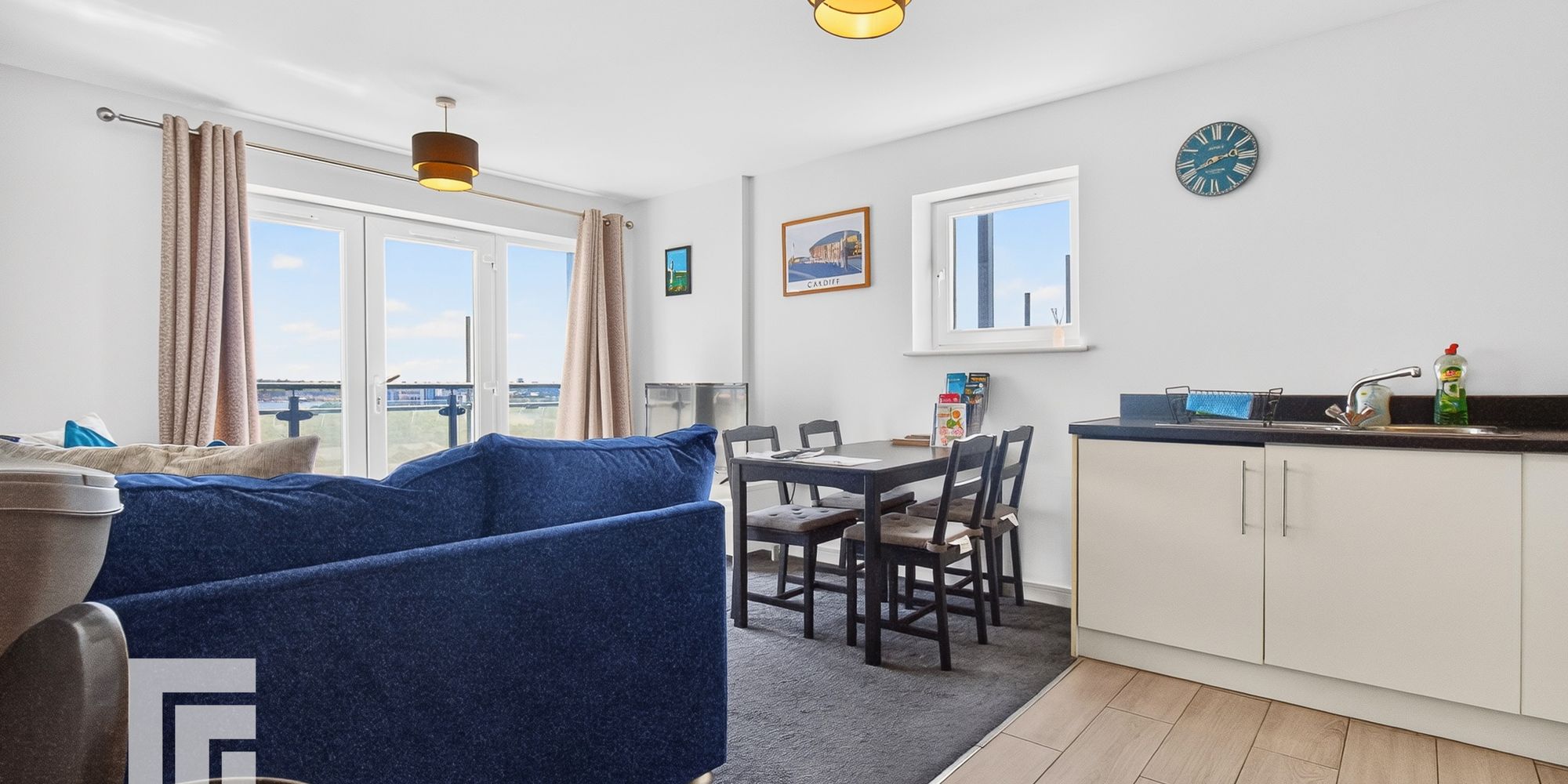 Flat Overstone Court in Cardiff