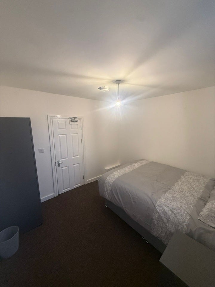 Room Park Avenue in Wolverhampton