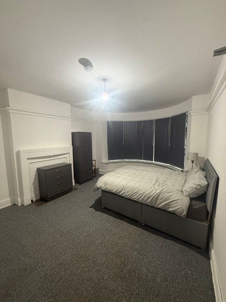 Room Park Avenue in Wolverhampton