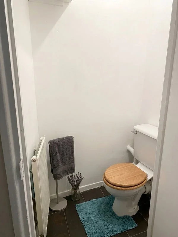 Room Retreat Place in Greater London