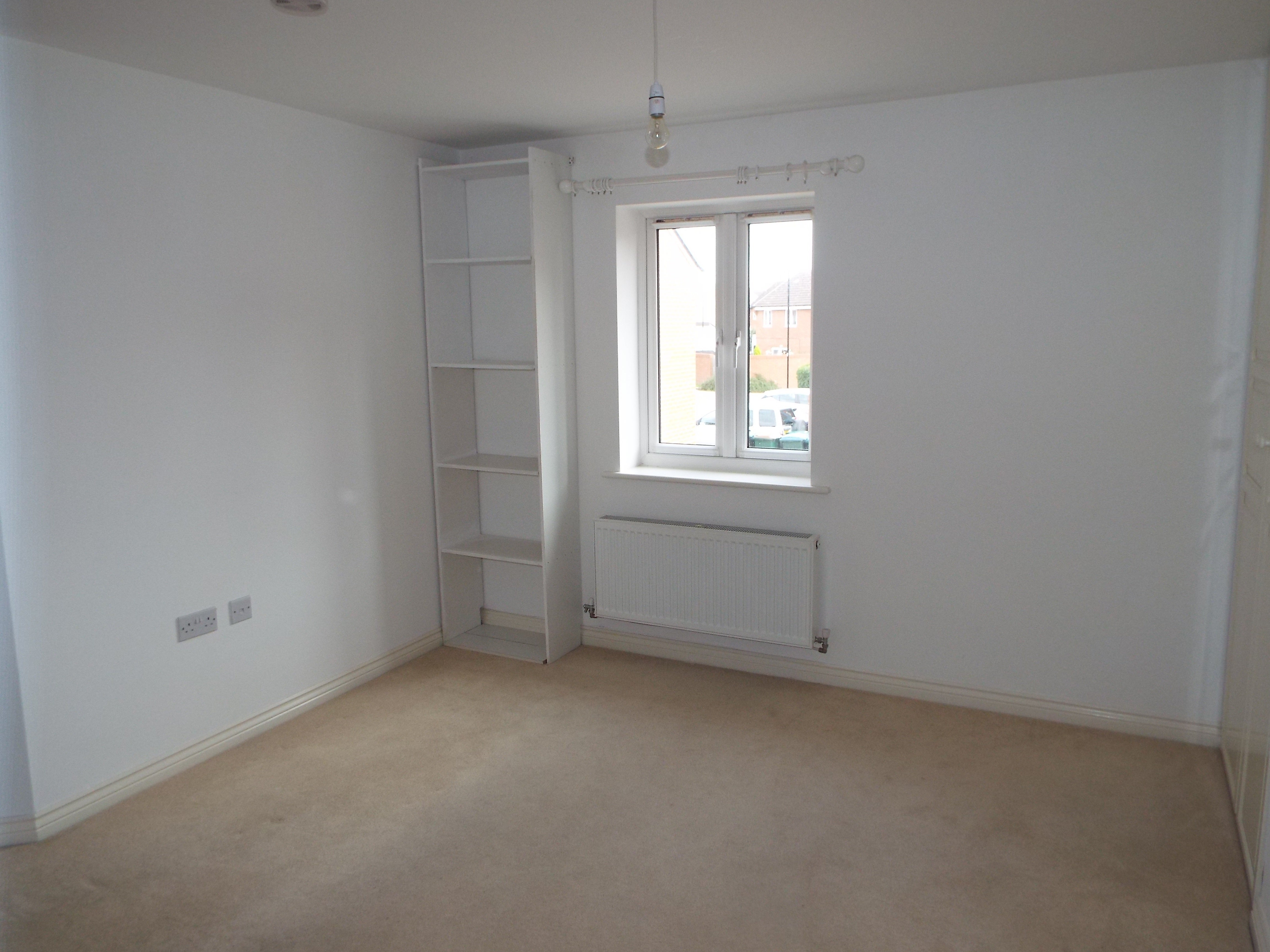 Flat Coldstream Court in Coventry