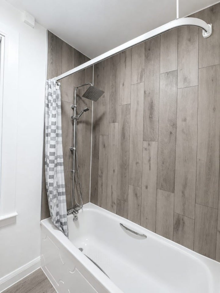 Room Shorndean Street in Greater London