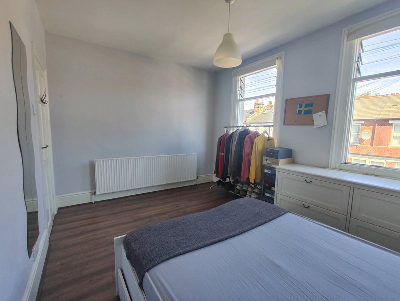 Room Sherringham Avenue in Greater London