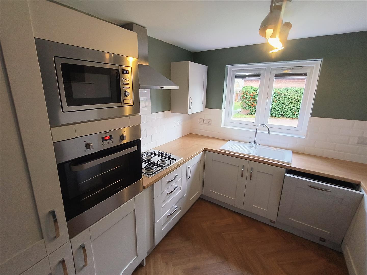 Flat Chilton Close in Darlington
