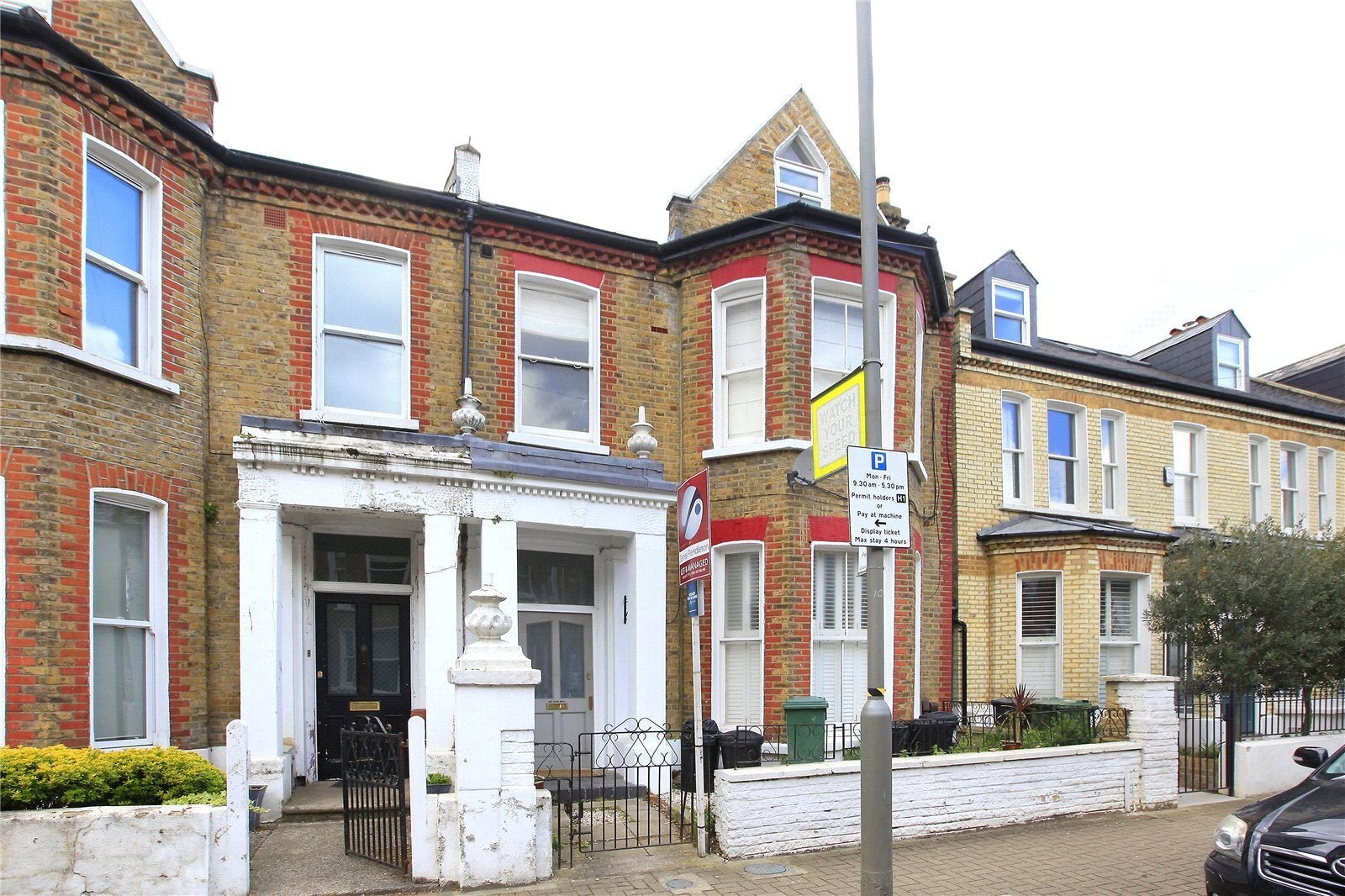 Flat Alderbrook Road in Greater London