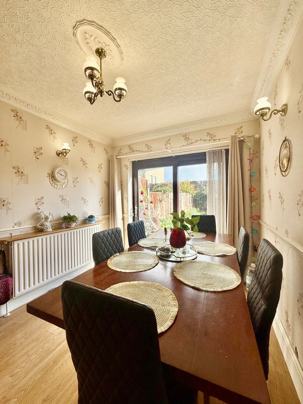 Room Masterman Road in Greater London