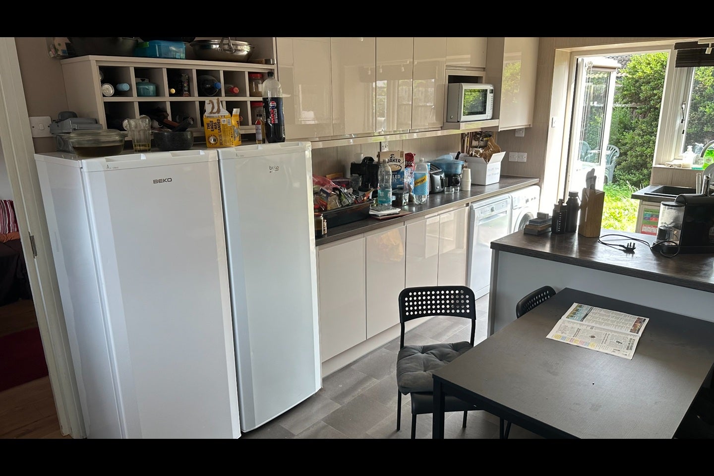 Room Sycamore Close in Greater London