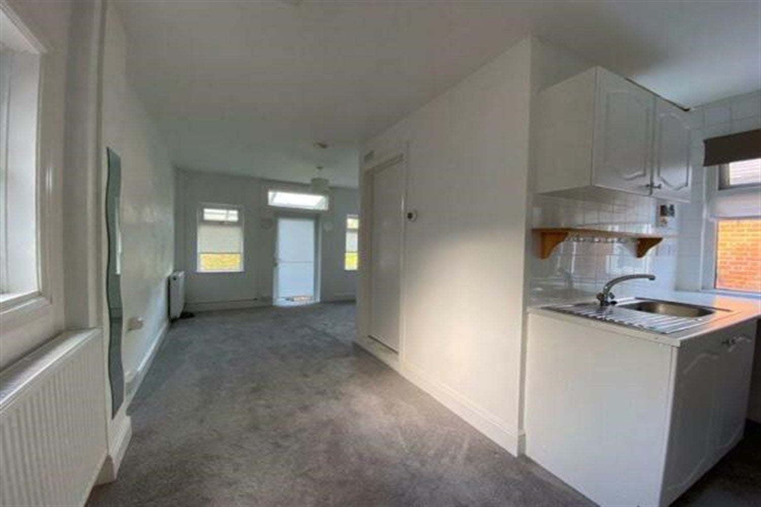 Flat Victoria Drive in Southend-on-Sea