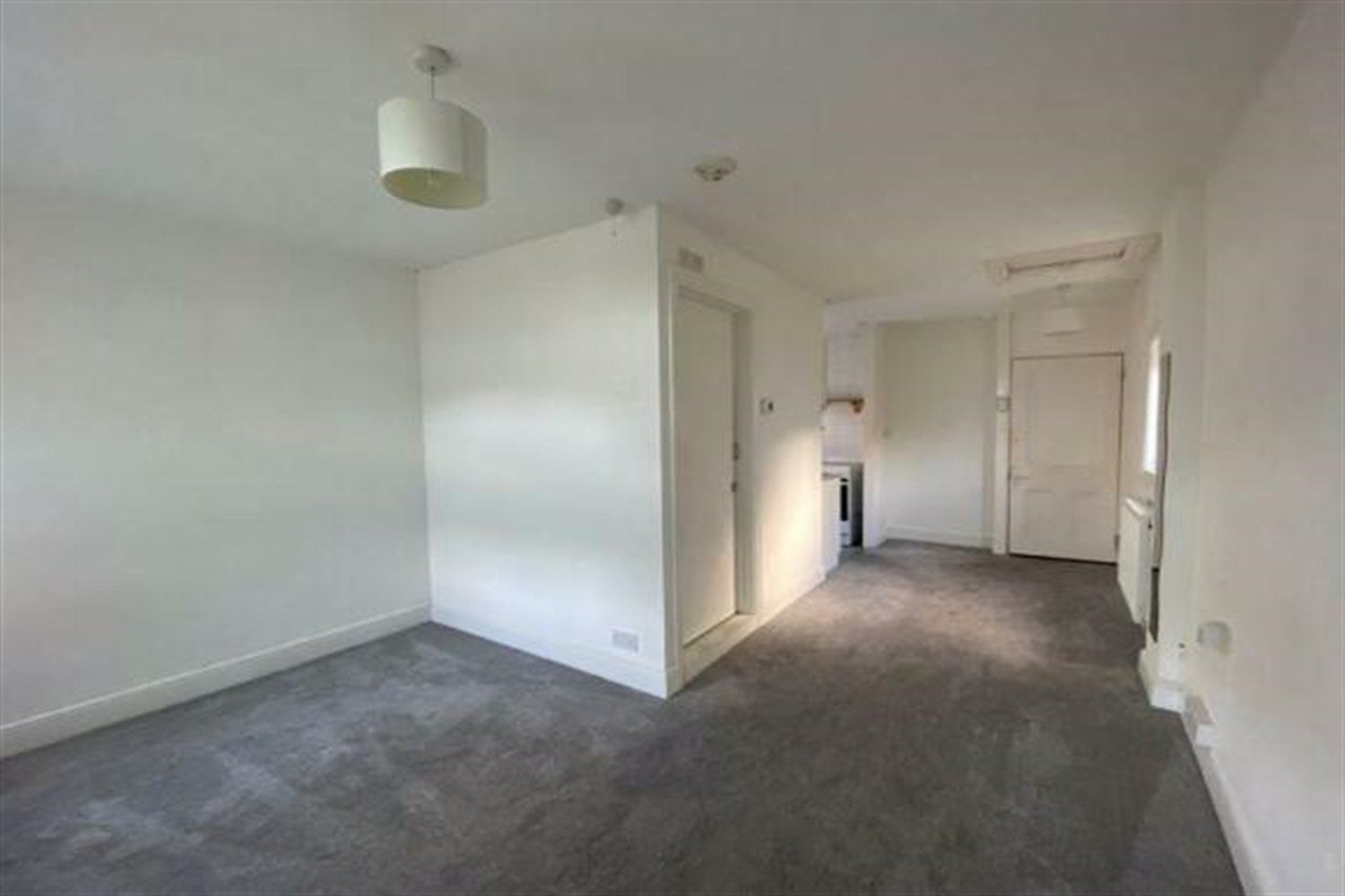 Flat Victoria Drive in Southend-on-Sea