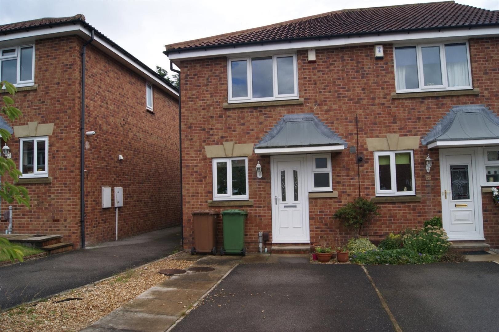 House Berryfield Garth in Wakefield