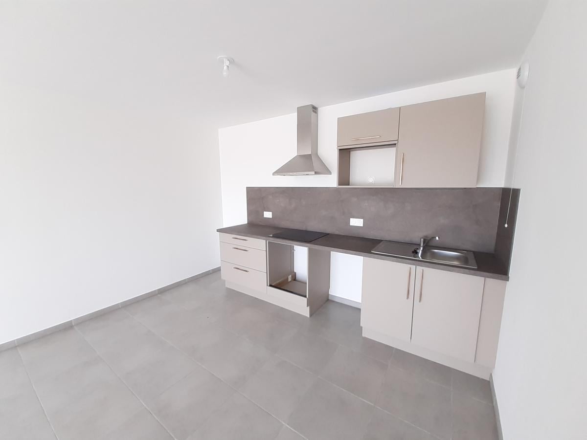Flat Rue d'Oran in Nîmes