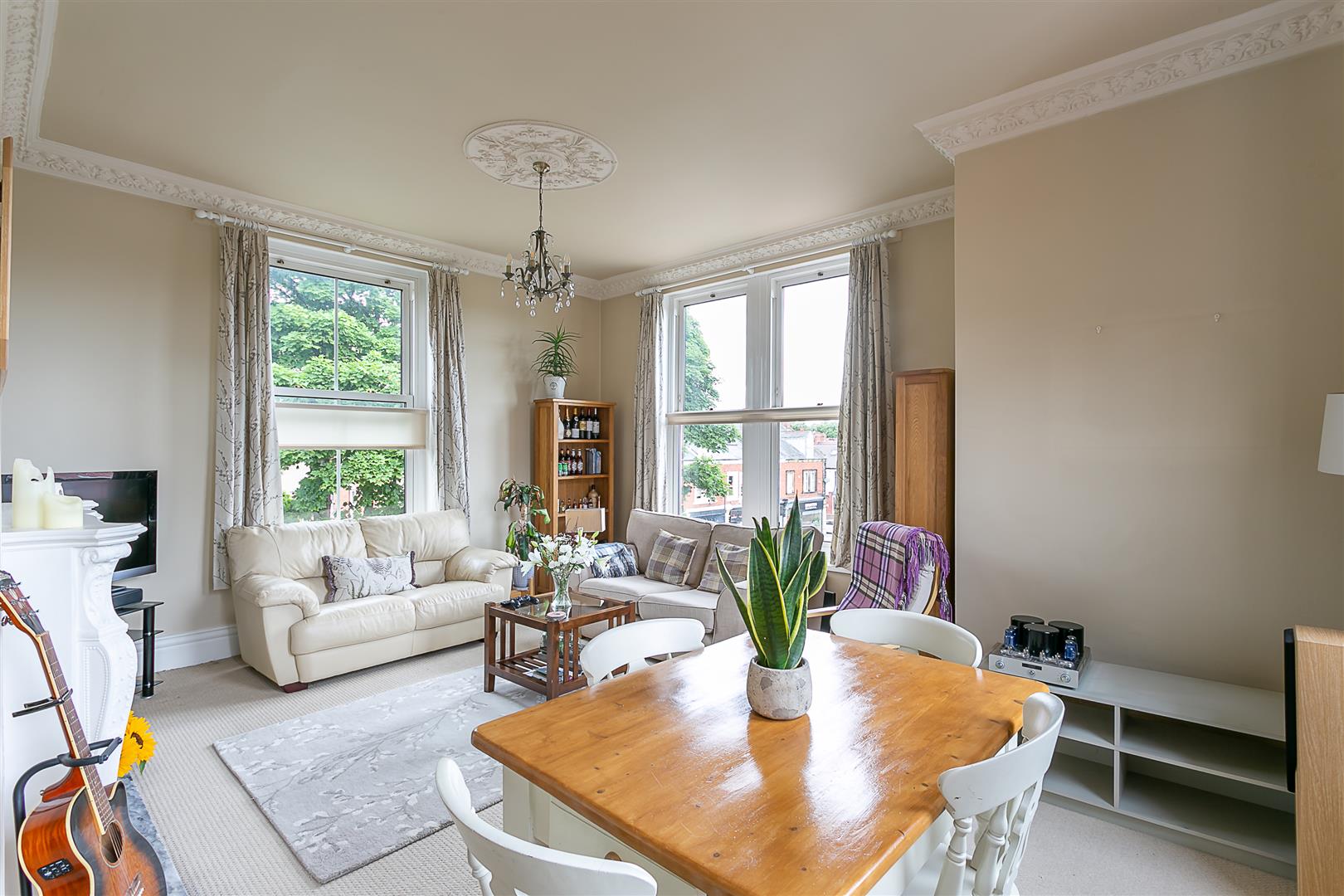 Flat Osborne Road in Newcastle upon Tyne
