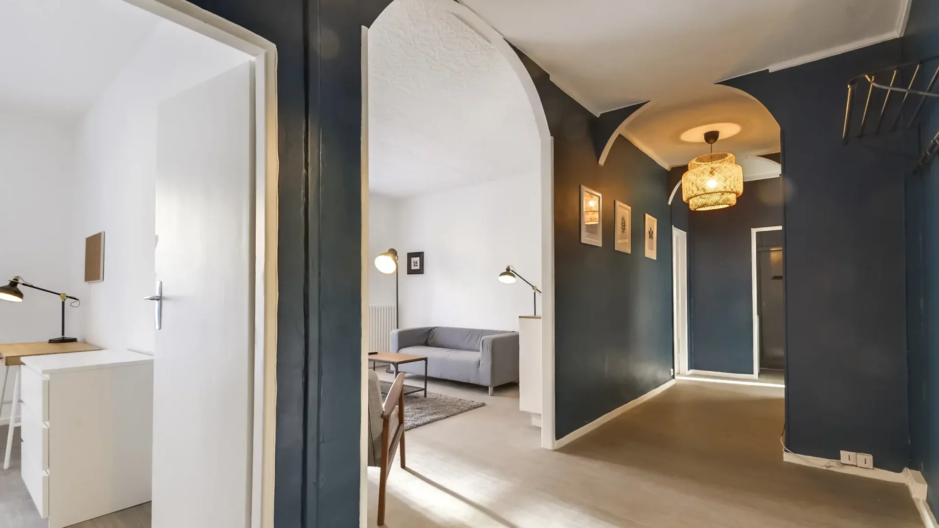 Flat Avenue Jean Moulin in Aix-en-Provence