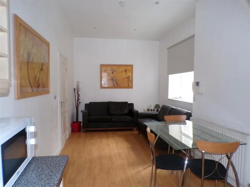 Flat New Briggate in Leeds