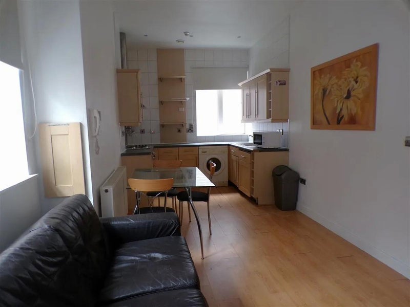 Flat New Briggate in Leeds