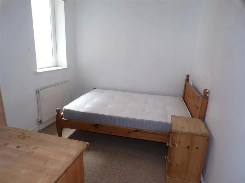 Flat New Briggate in Leeds