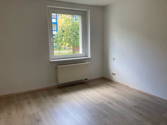 Wohnung Erzbergerstraße in Dessau
