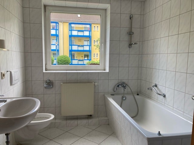 Wohnung Erzbergerstraße in Dessau