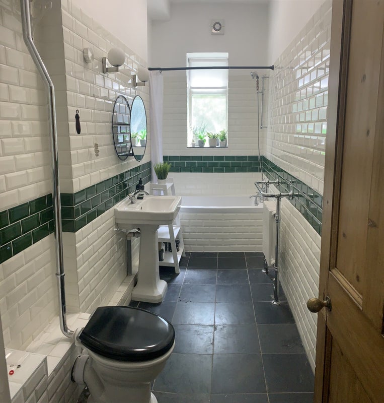 Room London Road in Greater London