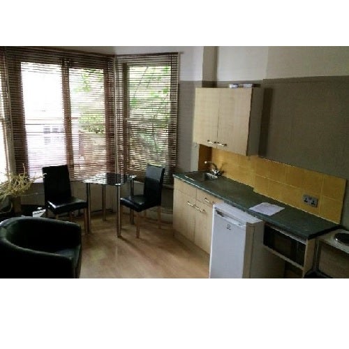 Room Matheson Road in Greater London