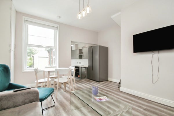 Flat Brookfield Place in Leeds