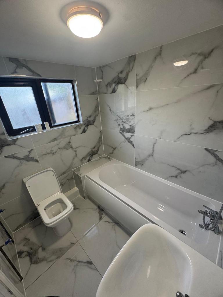 House Tantony Grove in Greater London