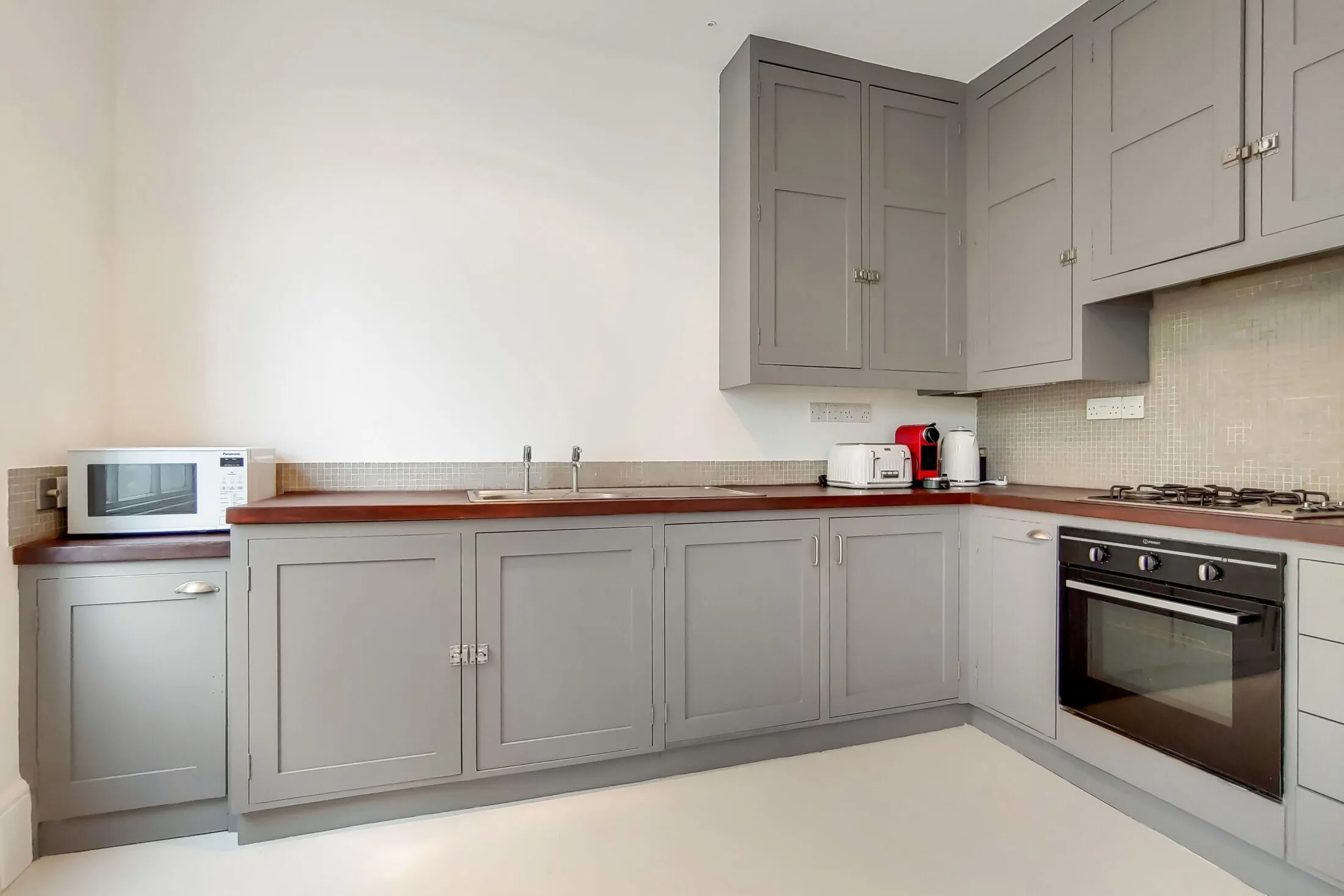 Flat Regent Square in Greater London