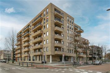 Flat Jan Tooropstraat in Amsterdam