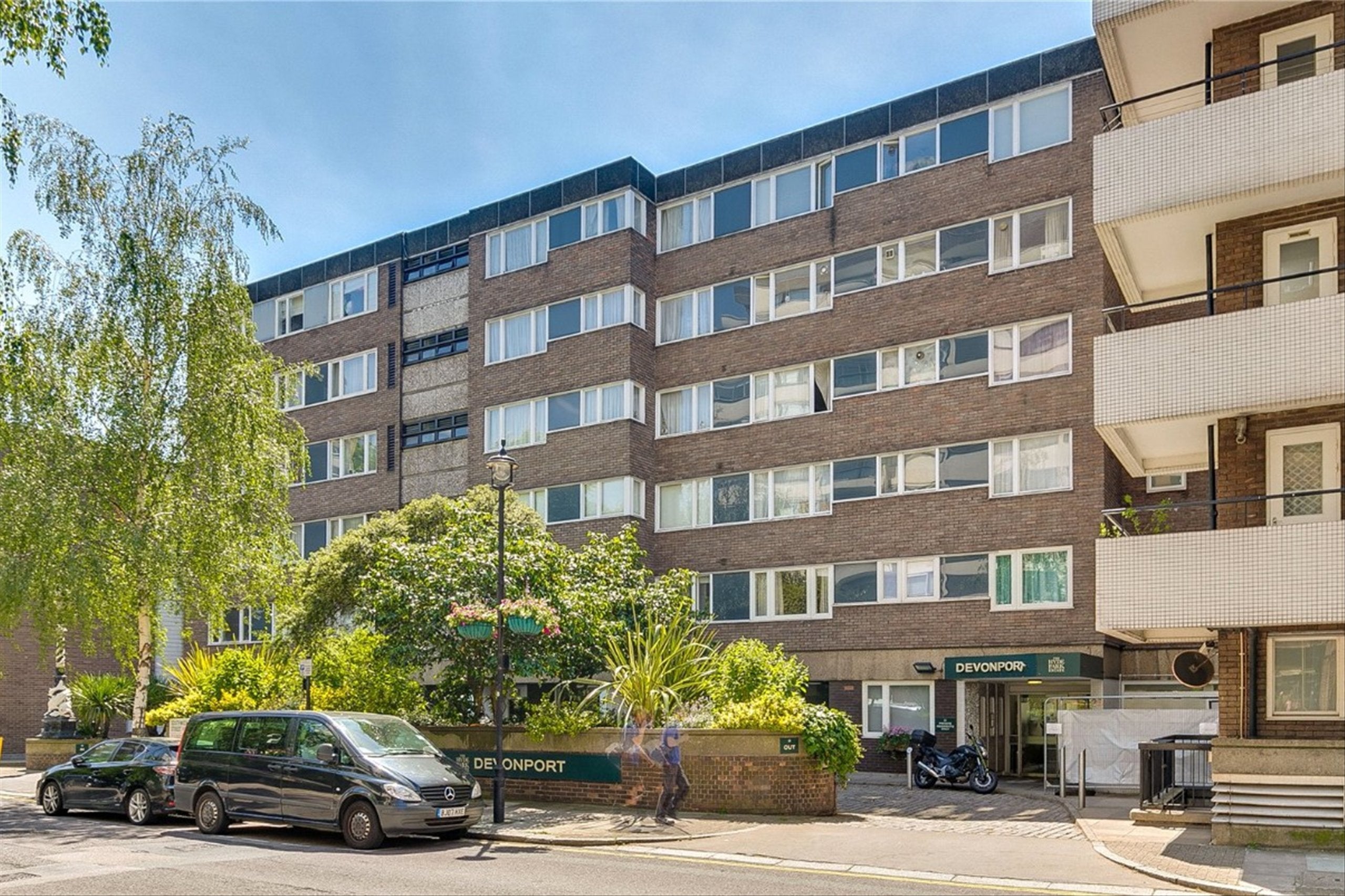 Flat Southwick Street in City of Westminster