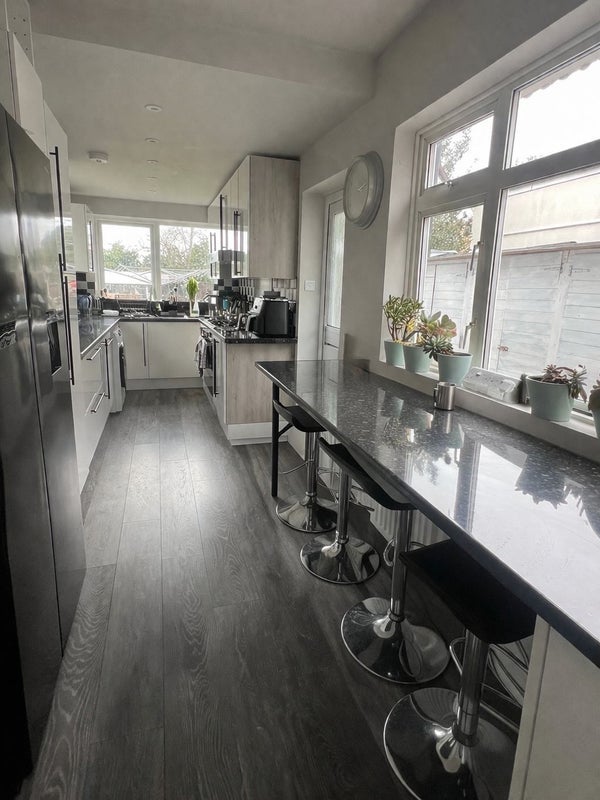 Room Broad Walk in Greater London
