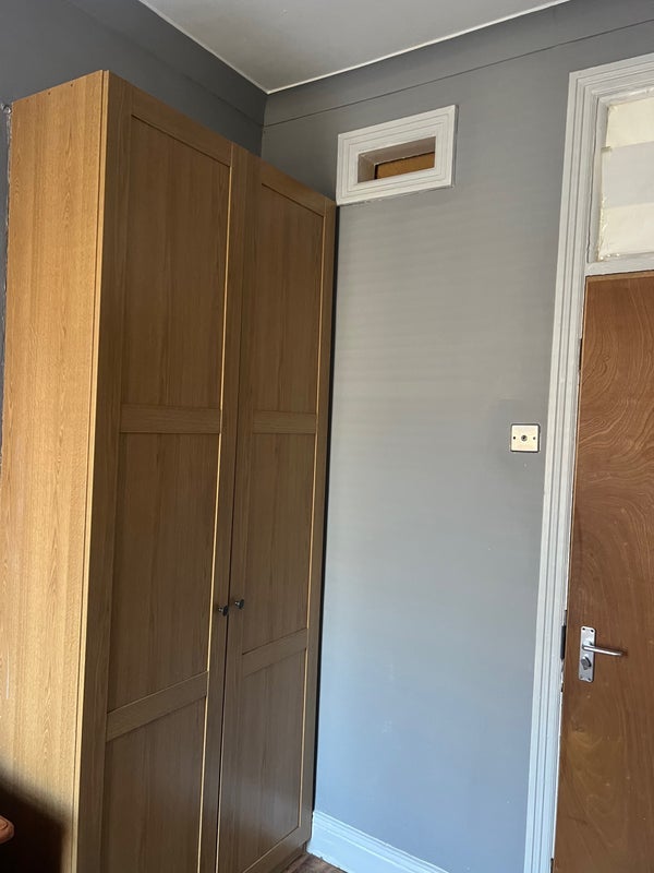 Room Charles Avenue in North Tyneside