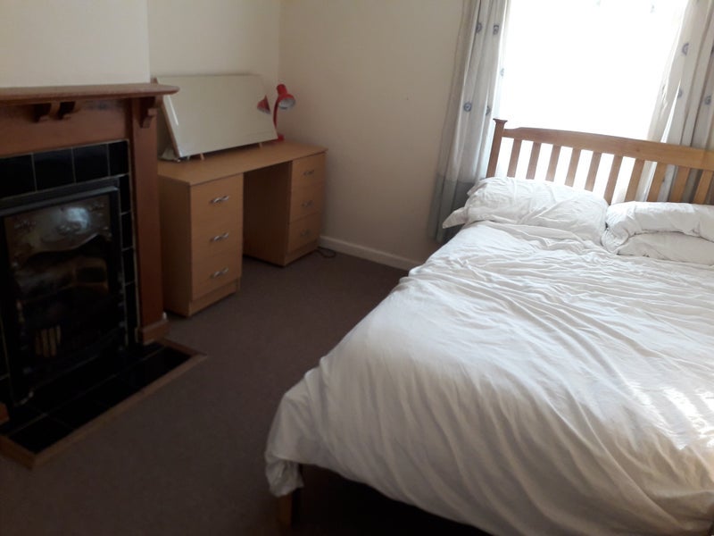 Room Albert Avenue in Gedling