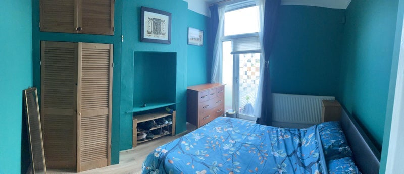 Flat Tredwell Road in Greater London