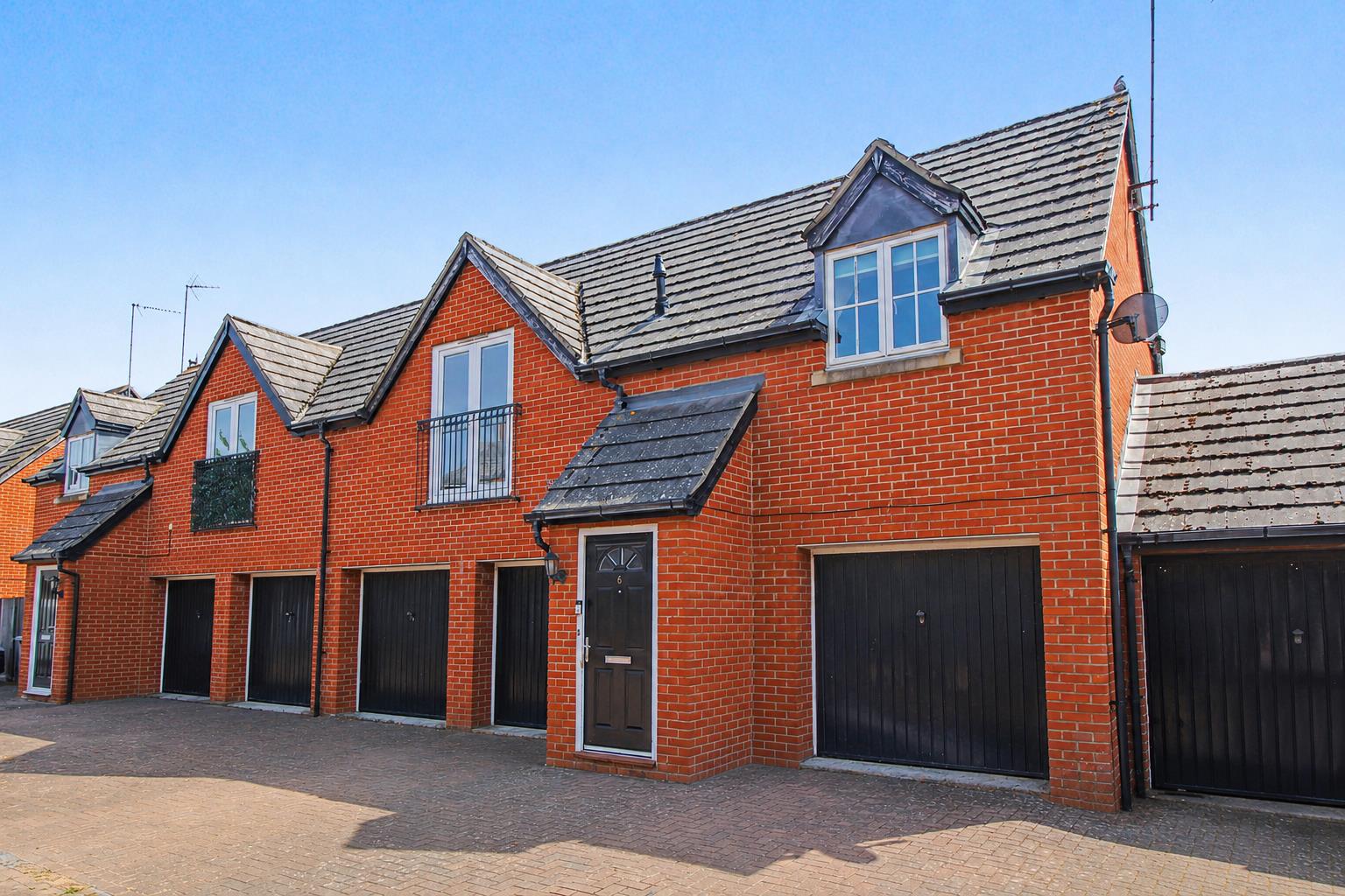 House Nine Arches Way in Thrapston