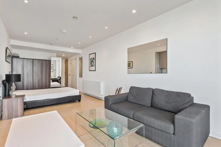 Flat Walworth Road in Greater London