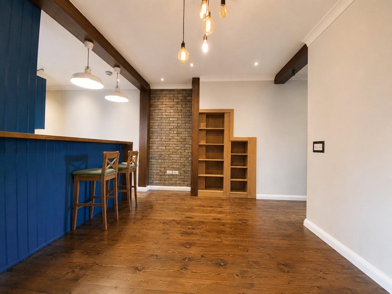 Flat Marvels Lane in Greater London
