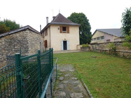 Flat Rue Paul Garcin in Crémieu