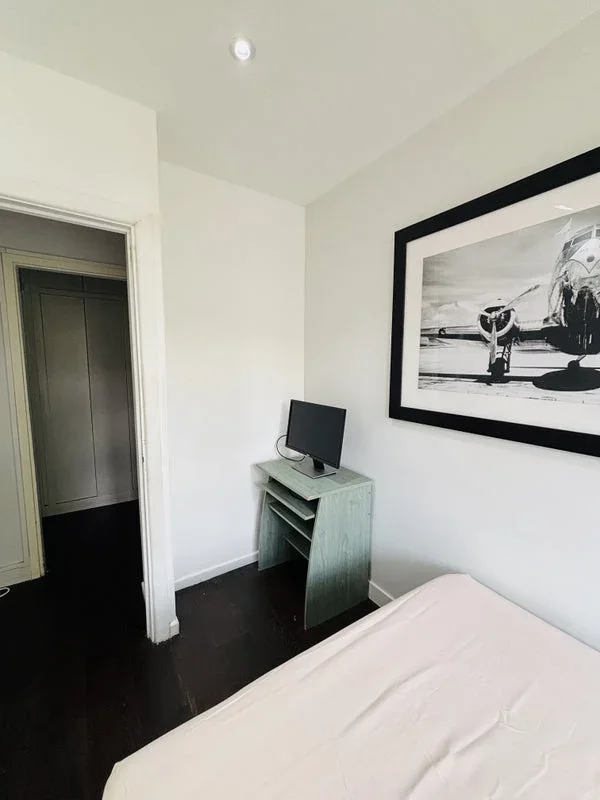 Room Wiltshire Close in Greater London