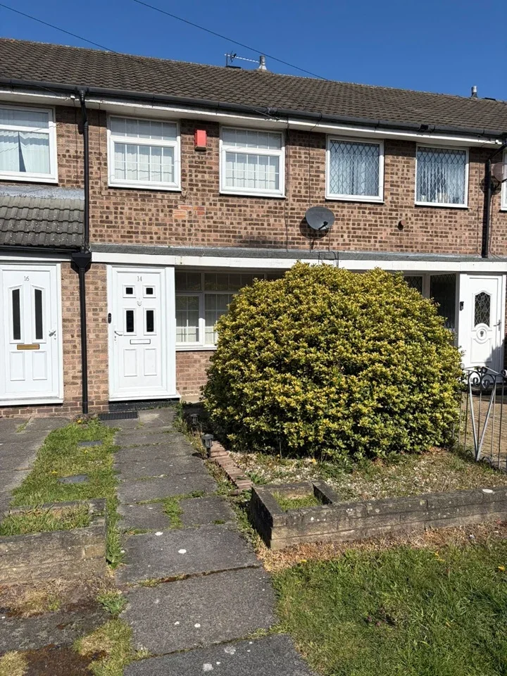 House Amanda Road in Kirkby