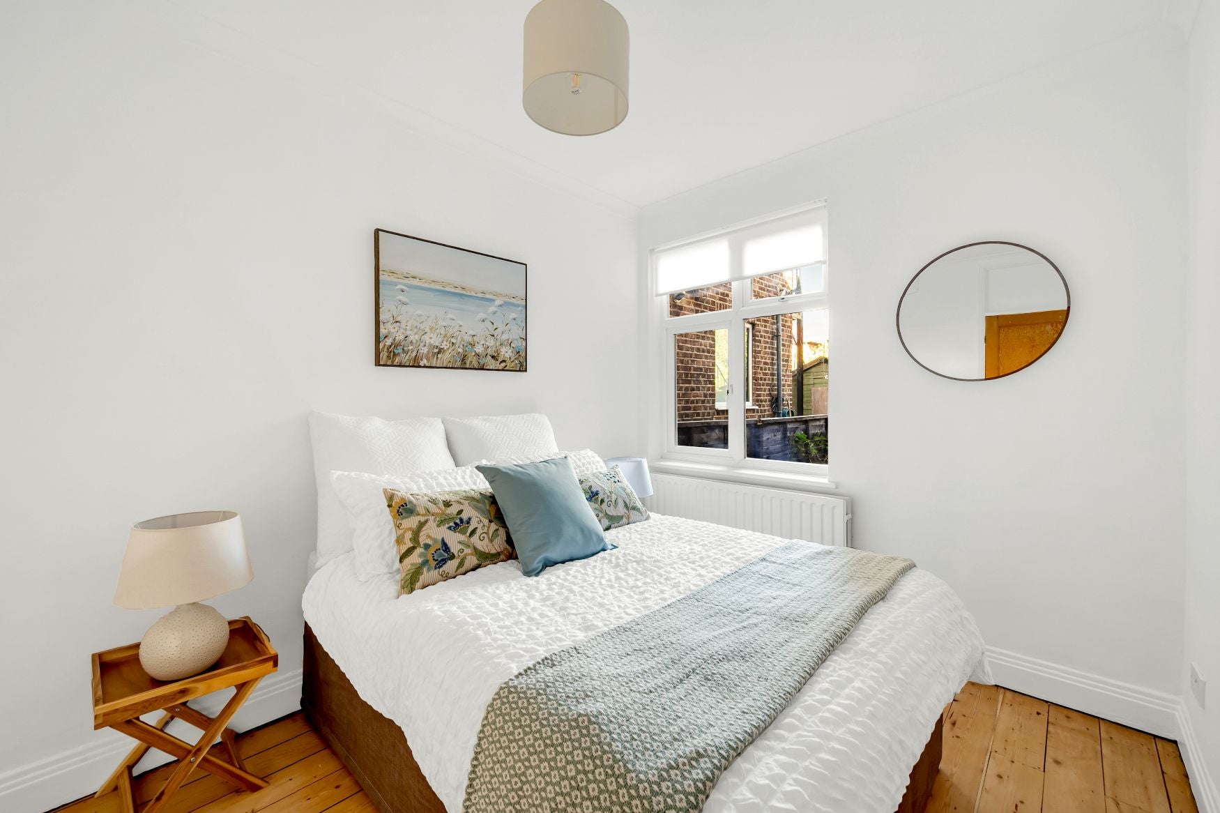 Flat Derwentwater Road in Greater London