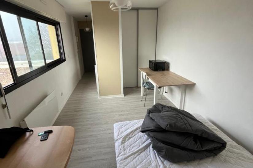 Chambre Rue Marceau à Le Mans