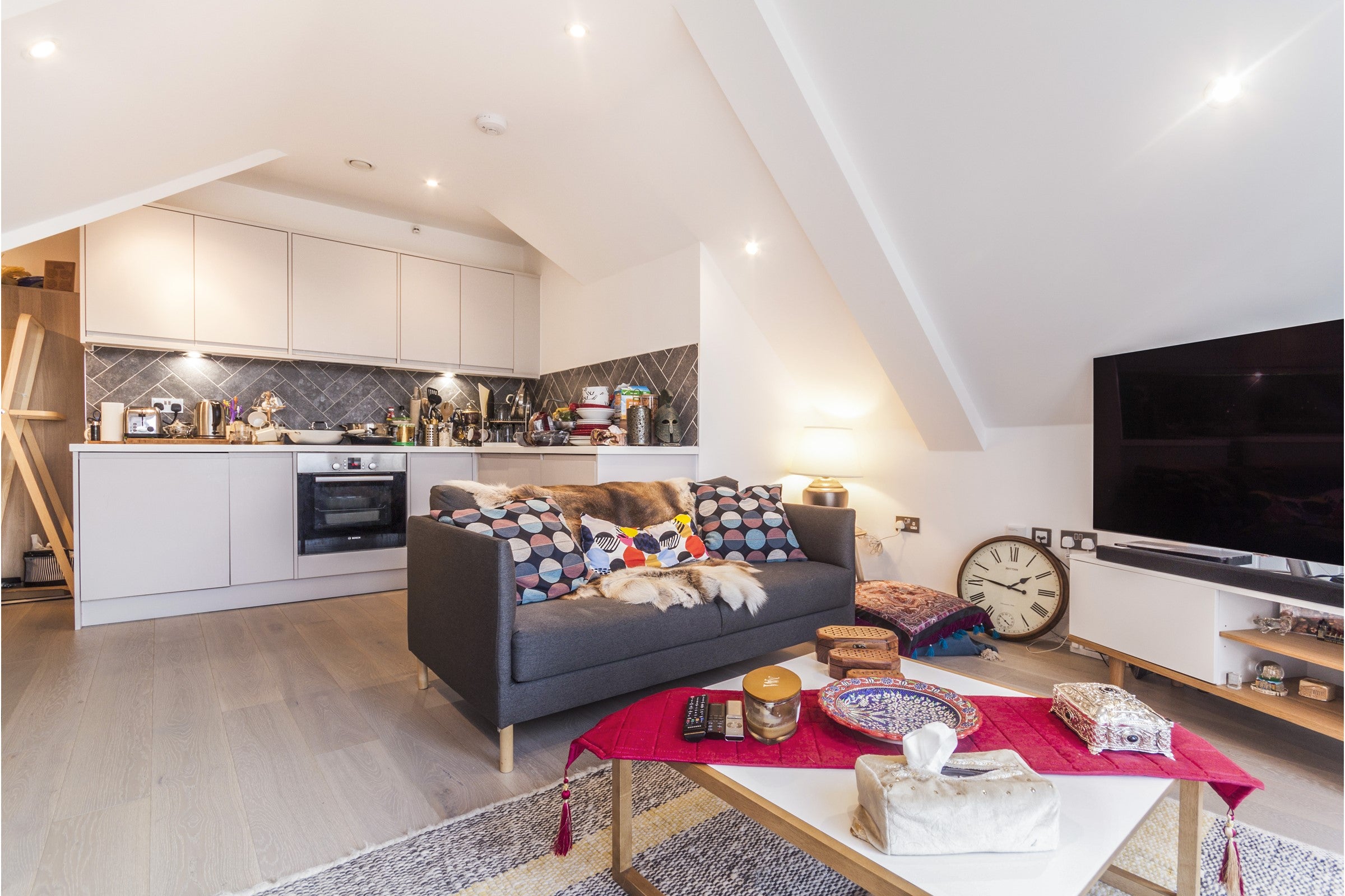 Flat Carey Road in Wokingham