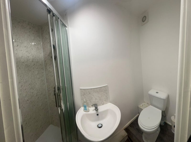 Room Alfreton Road in Nottingham