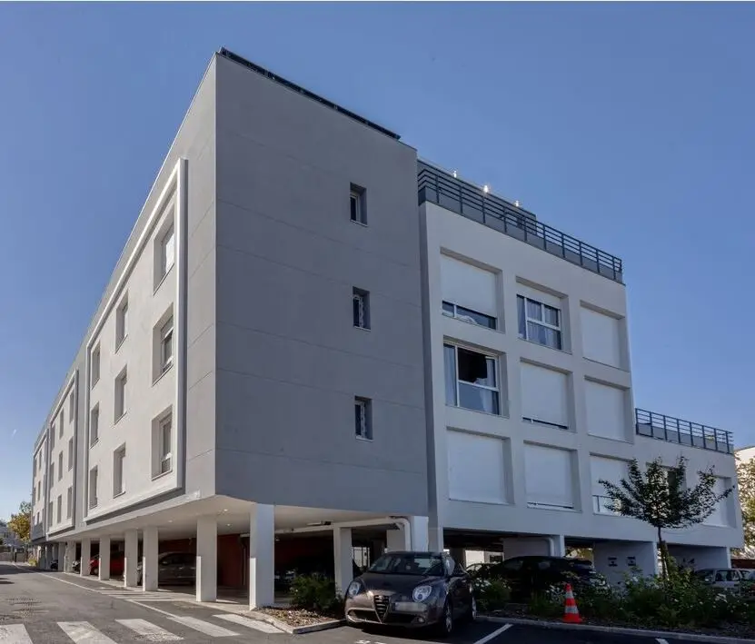 Appartement Avenue Lucie Aubrac à Livry-Gargan