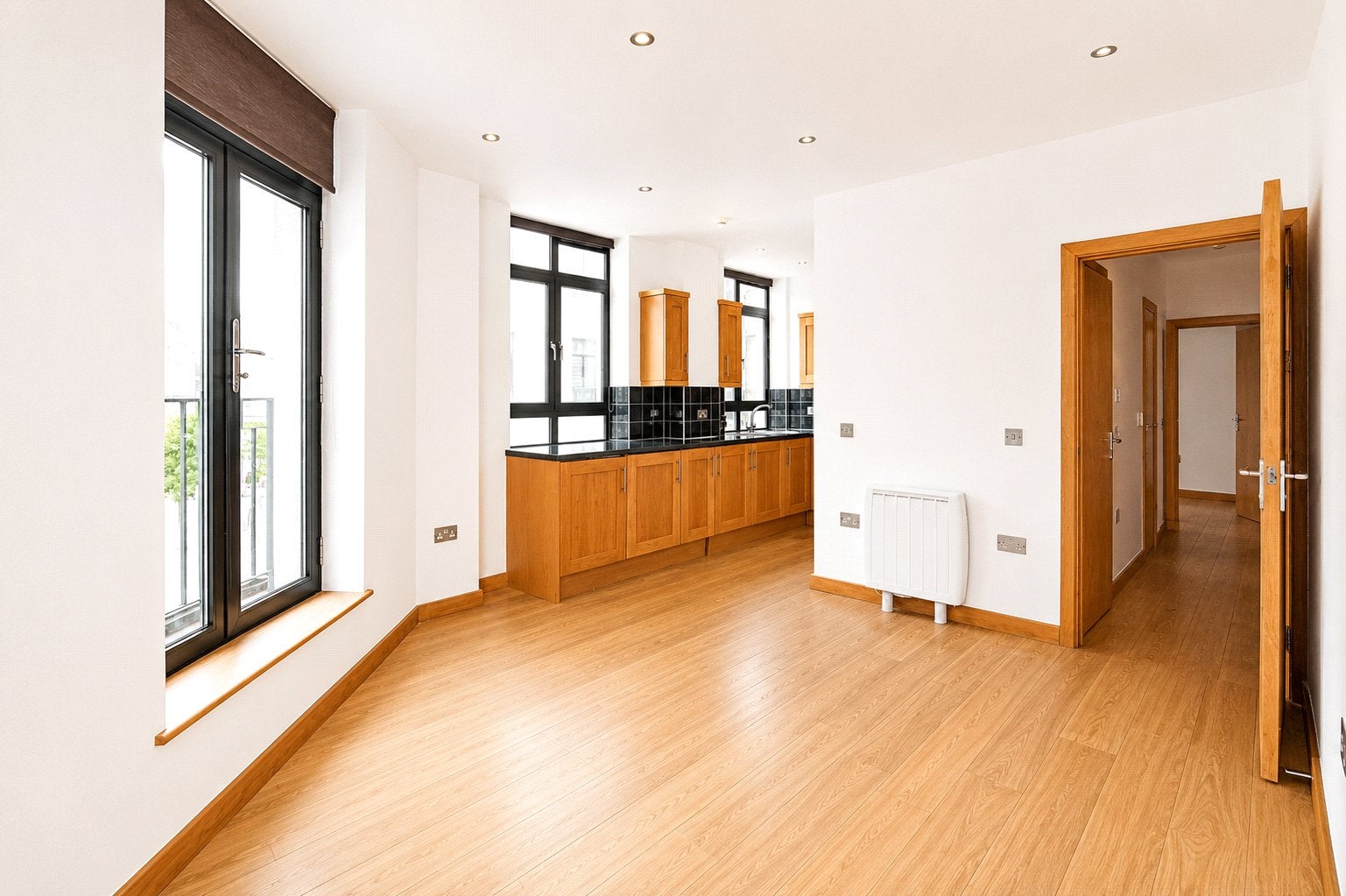 Flat Colston Avenue in Bristol